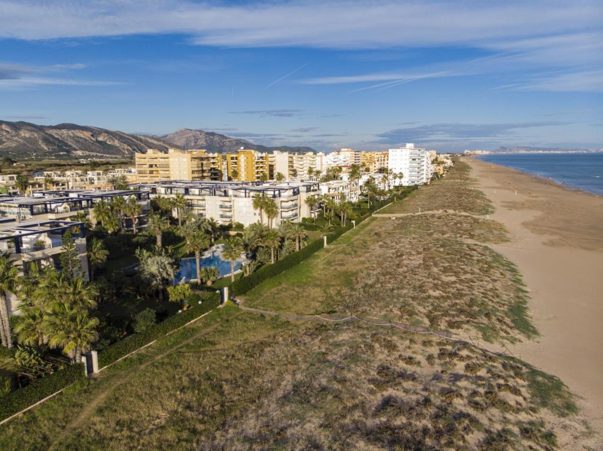 Los Juncos Solo Familias Serviplaya Playa De Xeraco Luaran gambar